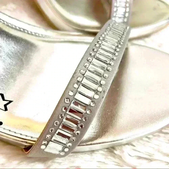 Brash Silver Open Toe Lattice Heeled Sandals - Picture 8 of 16